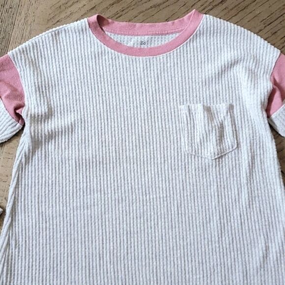 Cozy gray and pink long sleeve top by So size M - Picture 2 of 7